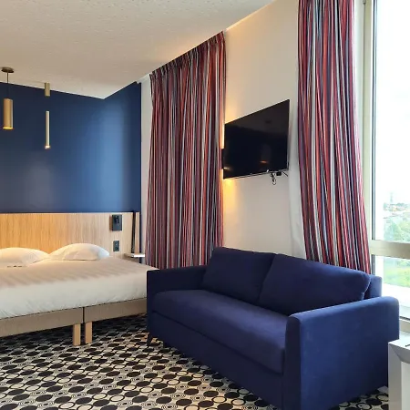 Akena Nantes Aeroport 3*