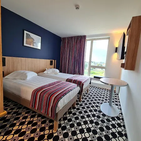 Akena Nantes Aeroport Hotel 3*