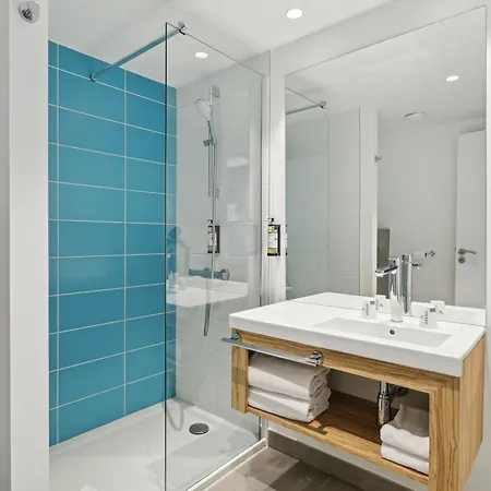 Akena Nantes Aéroport Hotel