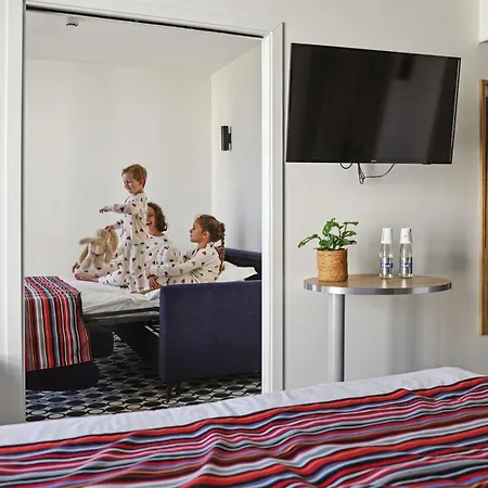 Akena Nantes Aeroport Rezé