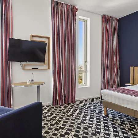 Akena Nantes Aeroport Hotel Rezé