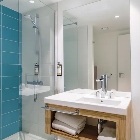 Akena Nantes Aeroport Hotel 3*