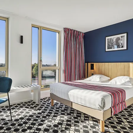 Akena Nantes Aeroport Hotel 3*