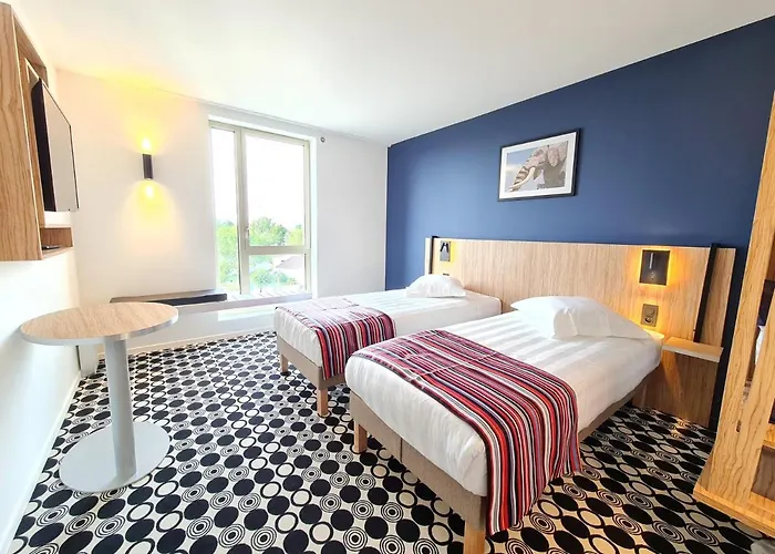 Hotel Akena Nantes Aéroport 3*