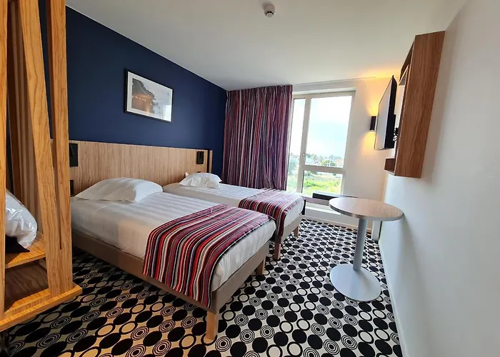 Akena Nantes Aéroport Hotel 3*